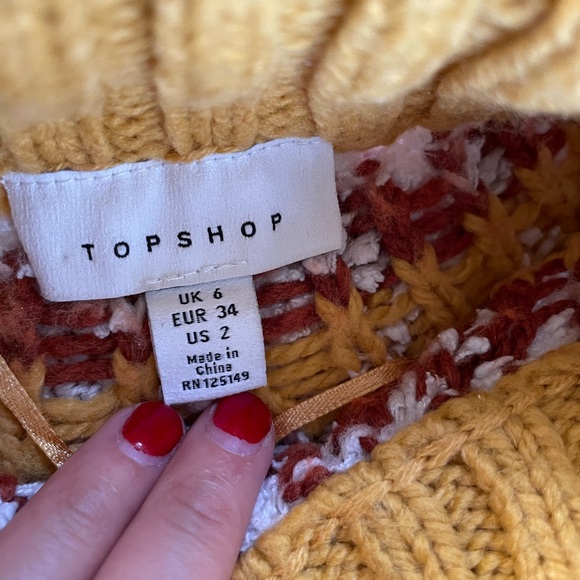 Top shop mustard cropped sweater. Size 2 - Picture 3 of 5
